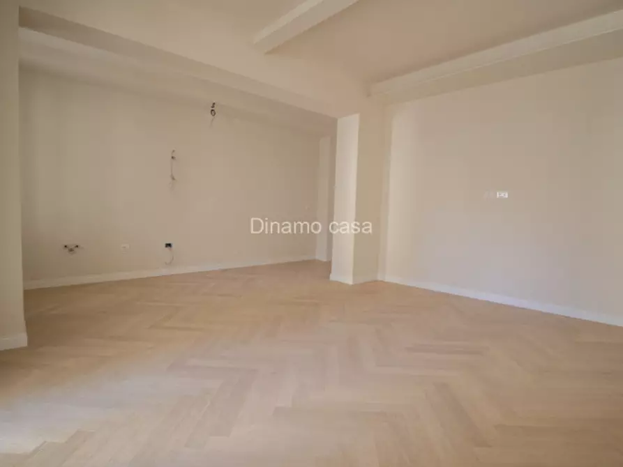 Immagine 3 di Appartamento in vendita  in Via Convenevole da Prato a Prato