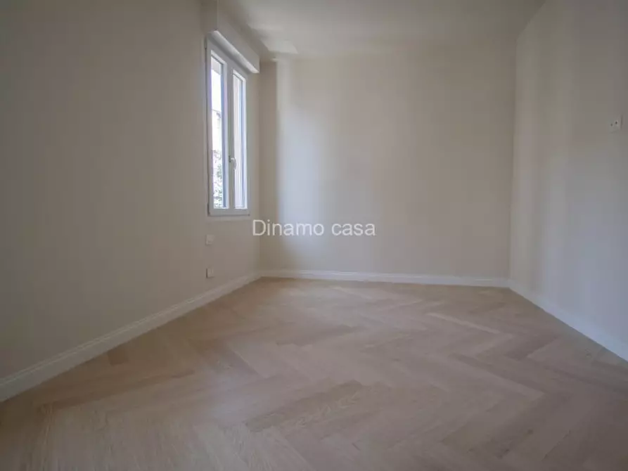 Immagine 11 di Appartamento in vendita  in Via Convenevole da Prato a Prato