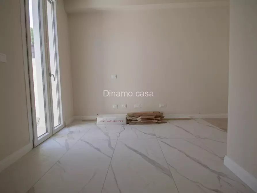 Immagine 13 di Appartamento in vendita  in Via Convenevole da Prato a Prato