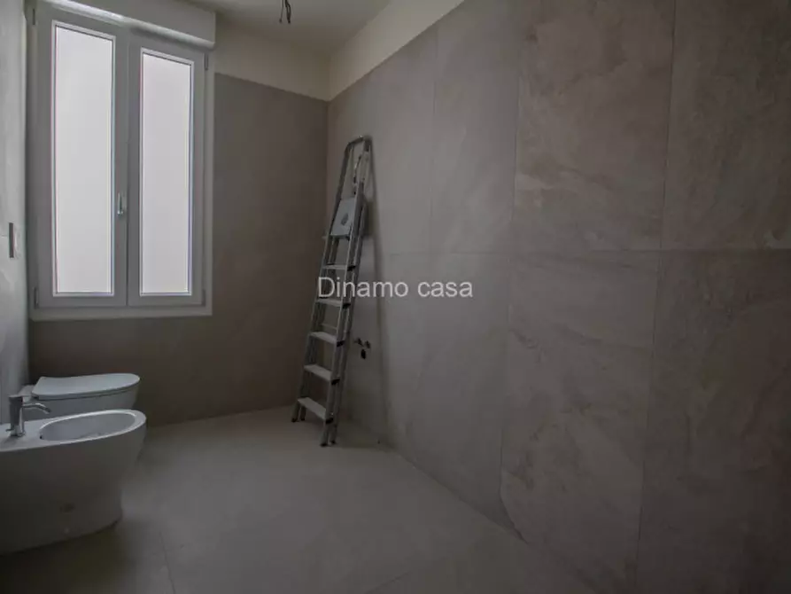 Immagine 17 di Appartamento in vendita  in Via Convenevole da Prato a Prato
