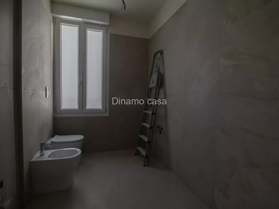 Immagine 19 di Appartamento in vendita  in Via Convenevole da Prato a Prato