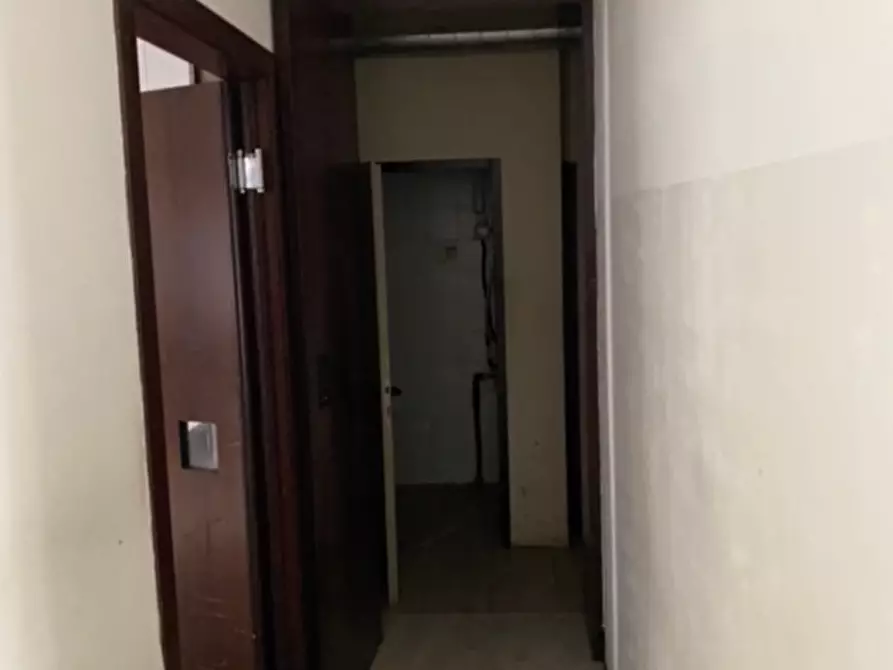 Immagine 9 di Negozio in vendita  in VIA DELLA VILLA NUOVA a Firenze