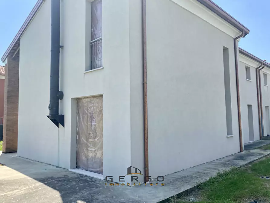 Immagine 22 di Casa bifamiliare in vendita  in Via Rustega a Camposampiero