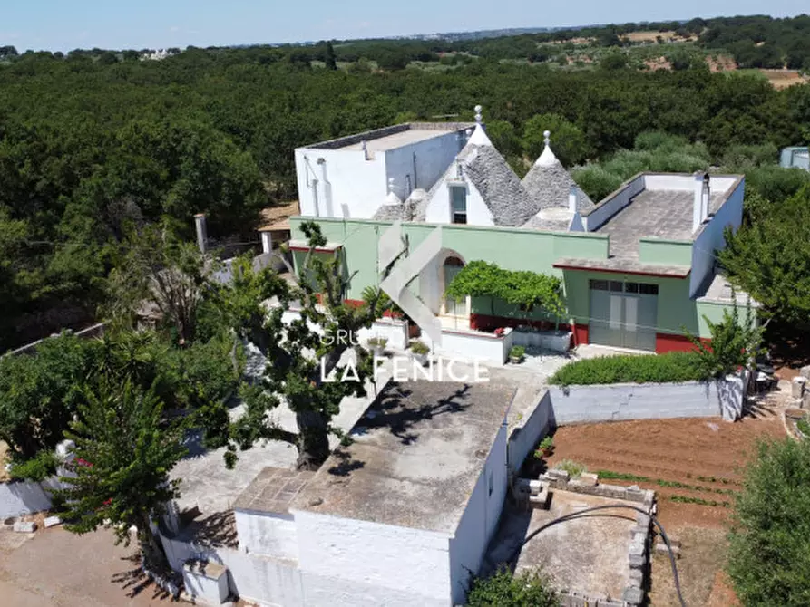 Immagine 35 di Rustico / casale in vendita  in strada Miceli a Locorotondo