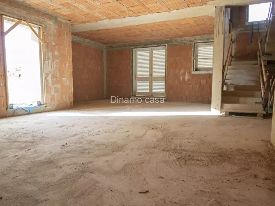 Immagine 8 di Villa in vendita  a Montale