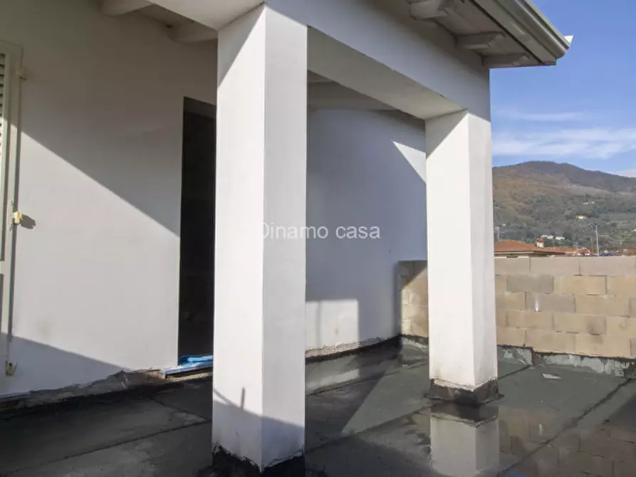 Immagine 15 di Villa in vendita  a Montale