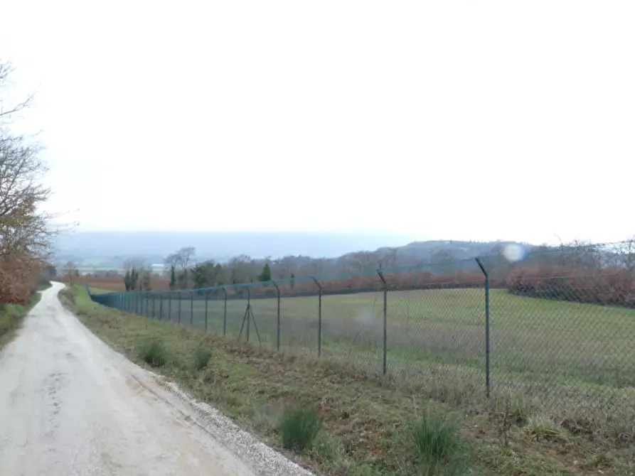 Immagine 2 di Terreno in vendita  in Ponticelli a Città Della Pieve