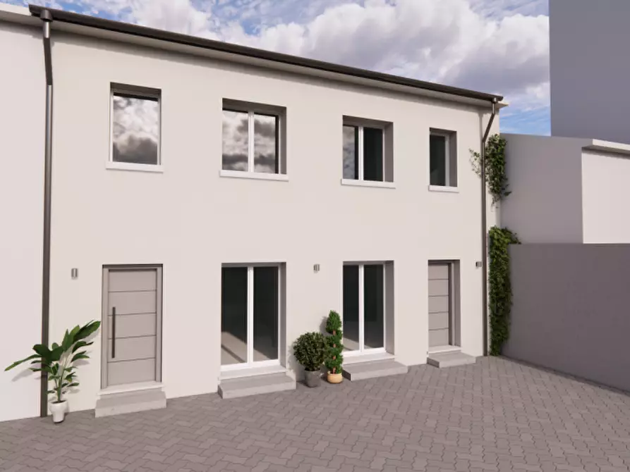 Immagine 1 di Appartamento in vendita  in Viale Astichello a Vicenza