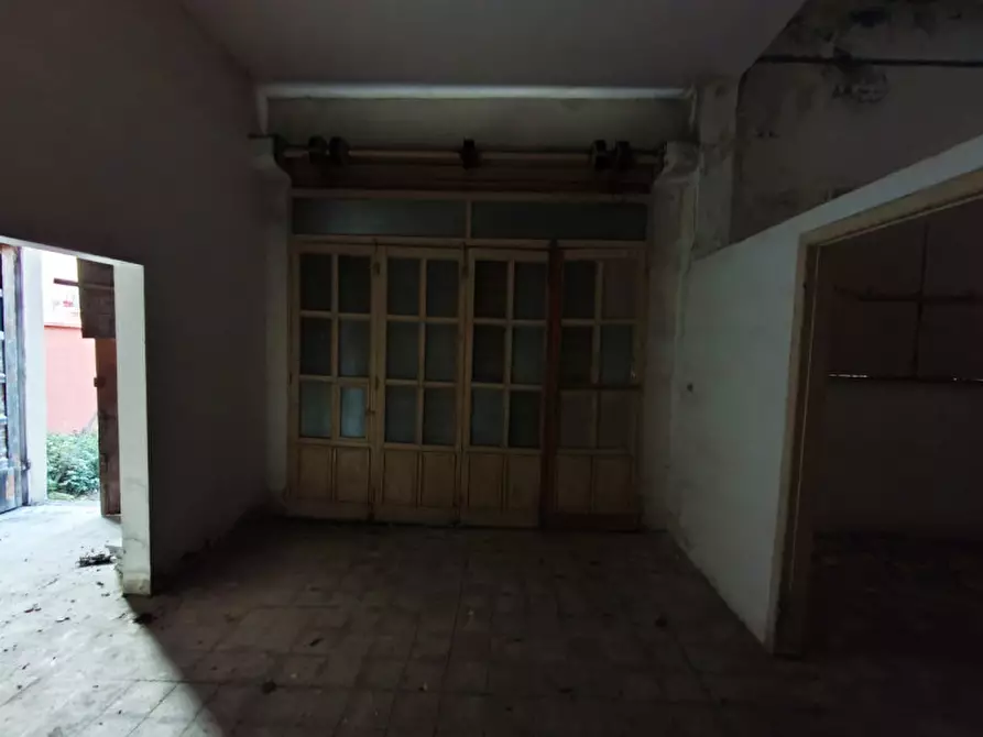 Immagine 6 di Magazzino in vendita  in via Raffaello Sanzio a Ancona