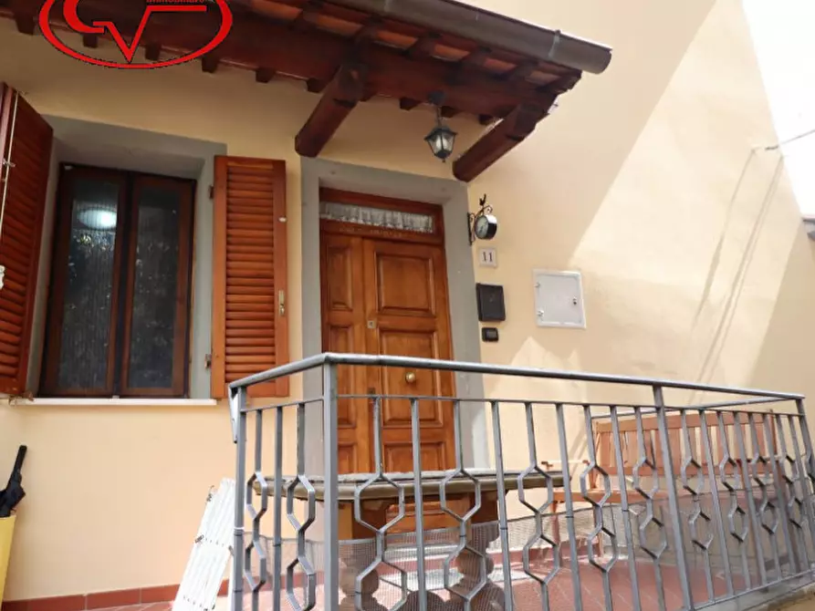 Immagine 2 di Villetta a schiera in vendita  in piazza del comune a Laterina Pergine Valdarno