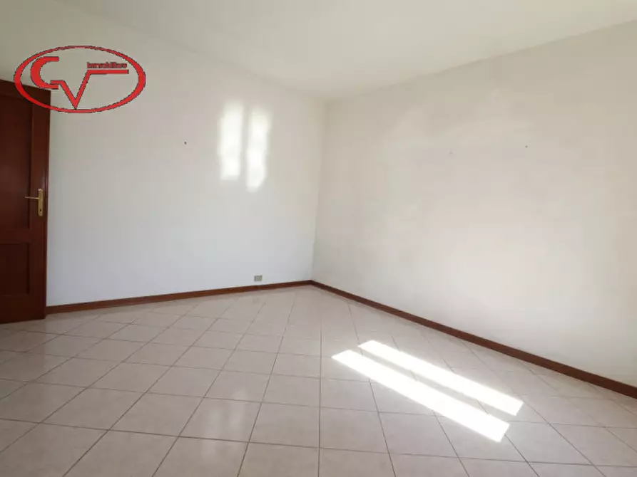 Immagine 18 di Villetta a schiera in vendita  in piazza del comune a Laterina Pergine Valdarno