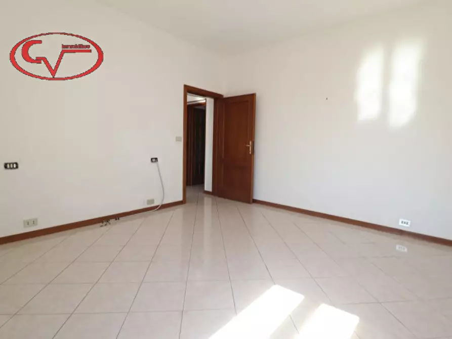 Immagine 19 di Villetta a schiera in vendita  in piazza del comune a Laterina Pergine Valdarno