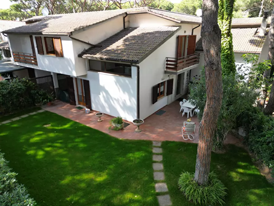 Immagine 1 di Villetta a schiera in vendita  in Via John Fitzgerald Kennedy a Castiglione Della Pescaia