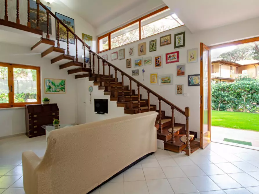 Immagine 8 di Villetta a schiera in vendita  in Via John Fitzgerald Kennedy a Castiglione Della Pescaia