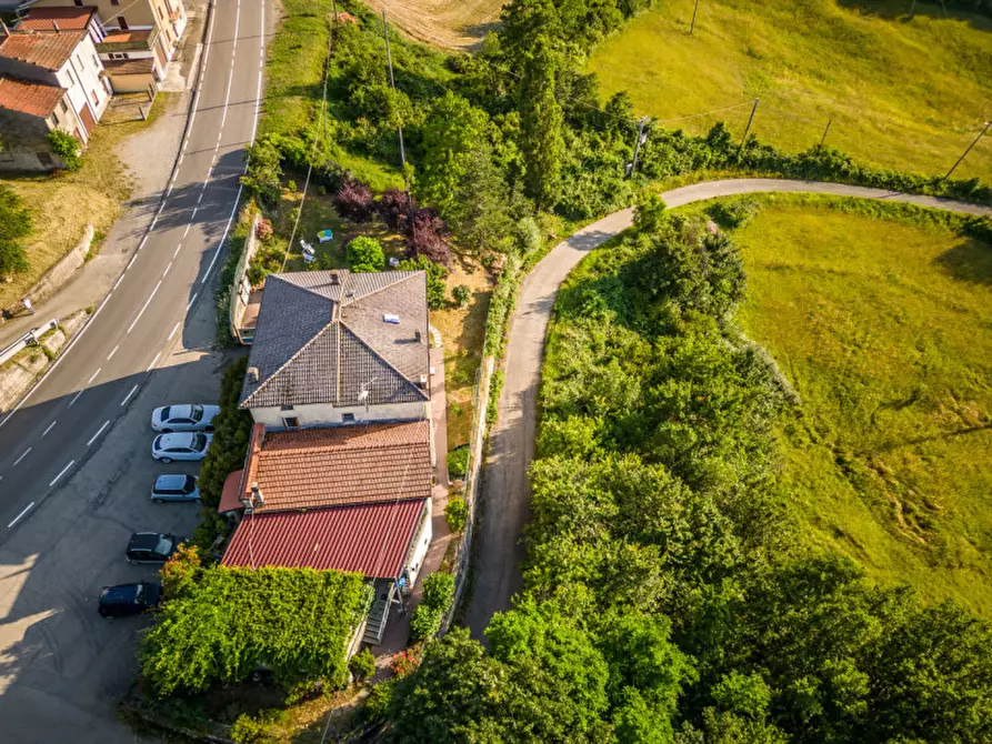 Immagine 5 di Villa in vendita  in Località Geminiani 125 a Varsi