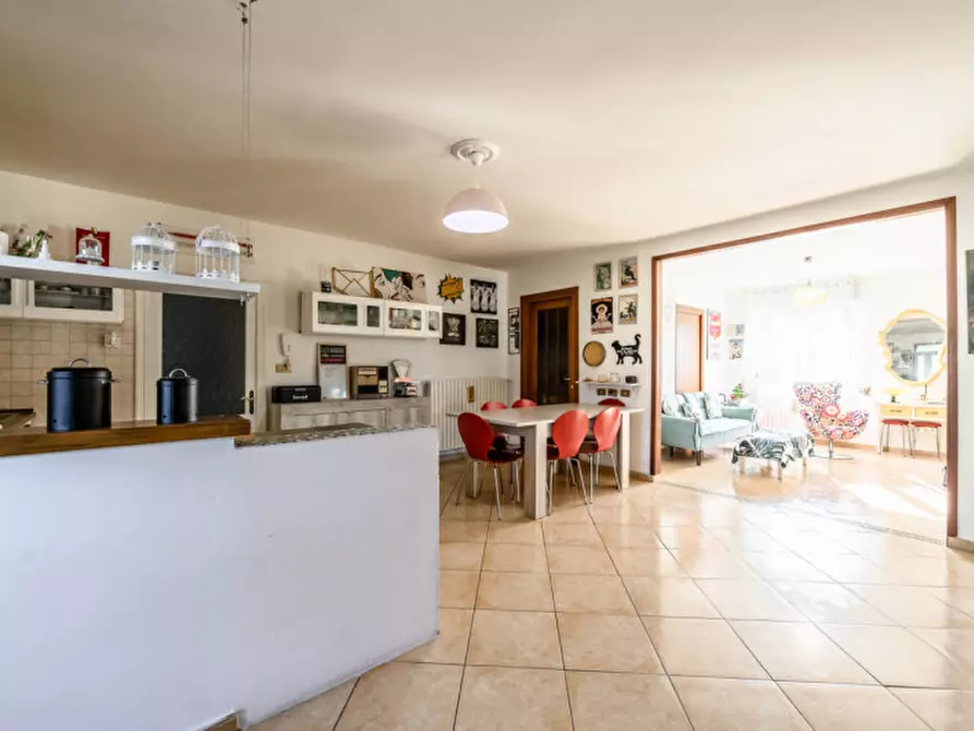 Immagine 8 di Villa in vendita  in Località Geminiani 125 a Varsi