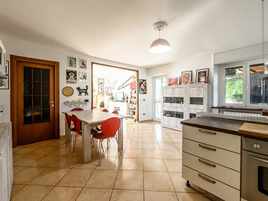 Immagine 10 di Villa in vendita  in Località Geminiani 125 a Varsi