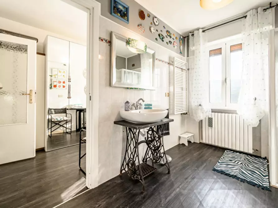 Immagine 22 di Villa in vendita  in Località Geminiani 125 a Varsi