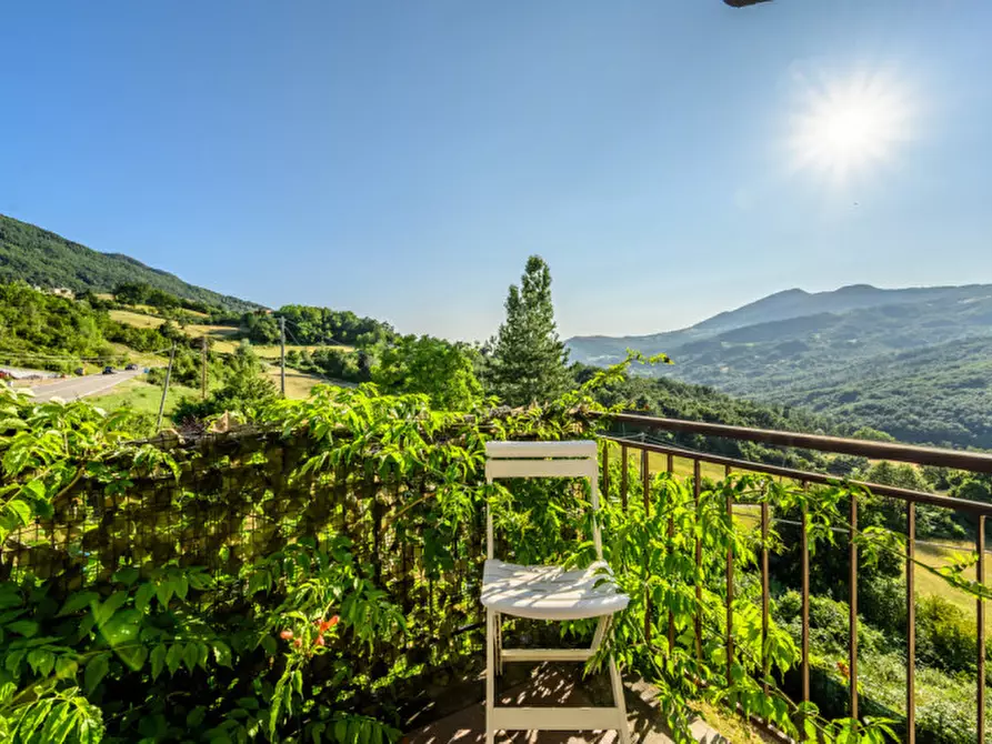 Immagine 41 di Villa in vendita  in Località Geminiani 125 a Varsi