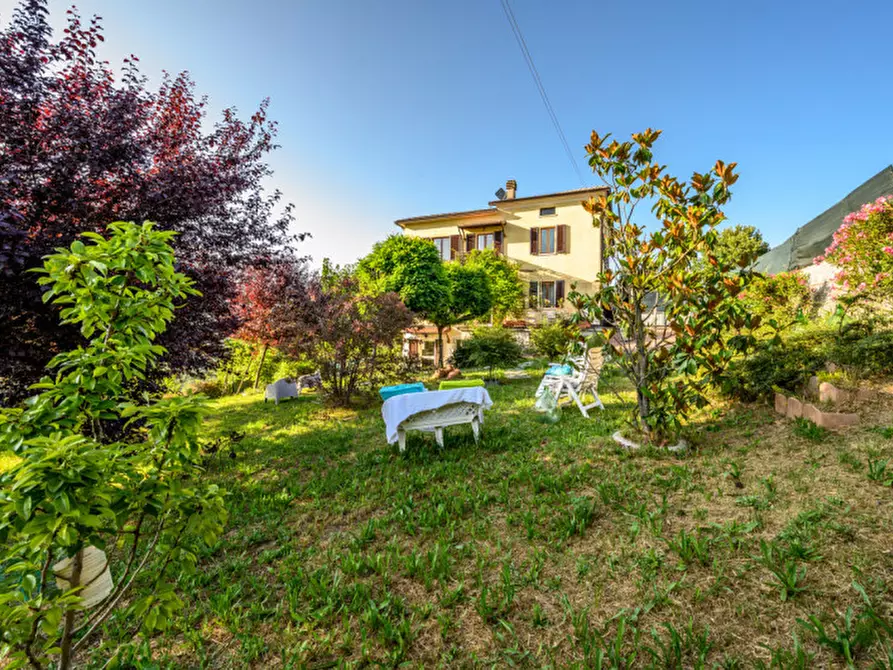 Immagine 75 di Villa in vendita  in Località Geminiani 125 a Varsi