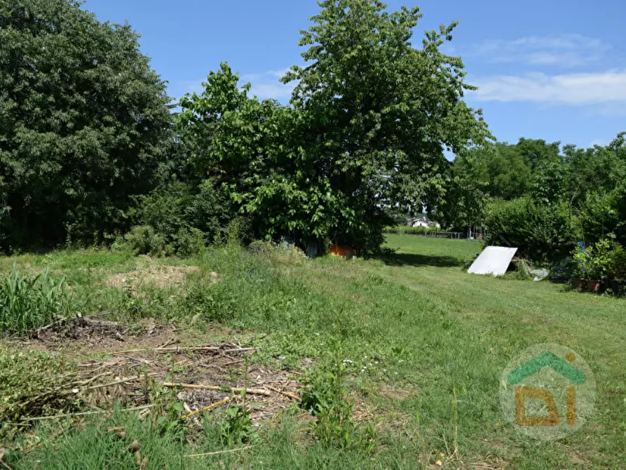 Immagine 9 di Terreno in vendita  in Via Dante Alighieri a Capriva Del Friuli