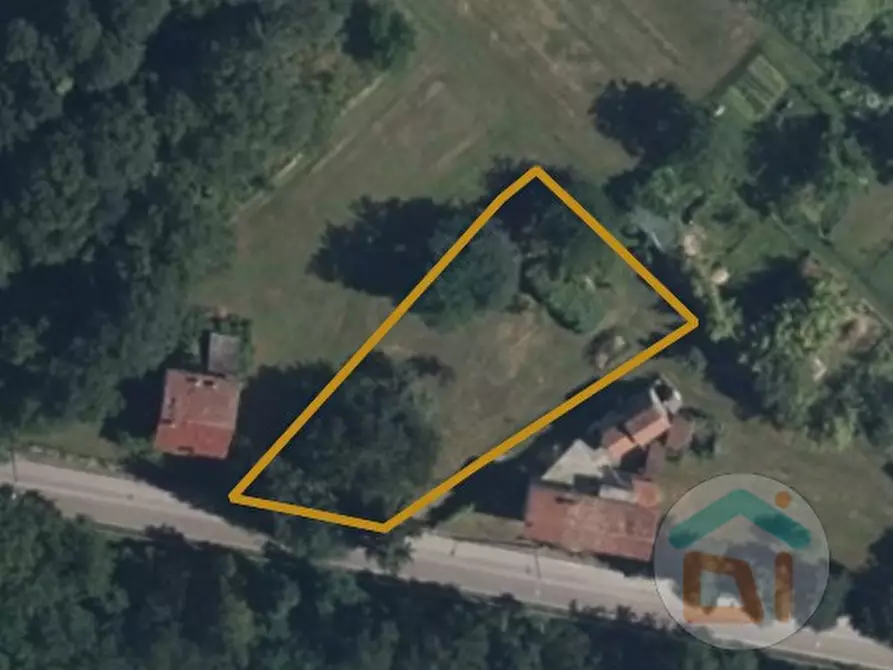 Immagine 21 di Terreno in vendita  in Via Dante Alighieri a Capriva Del Friuli