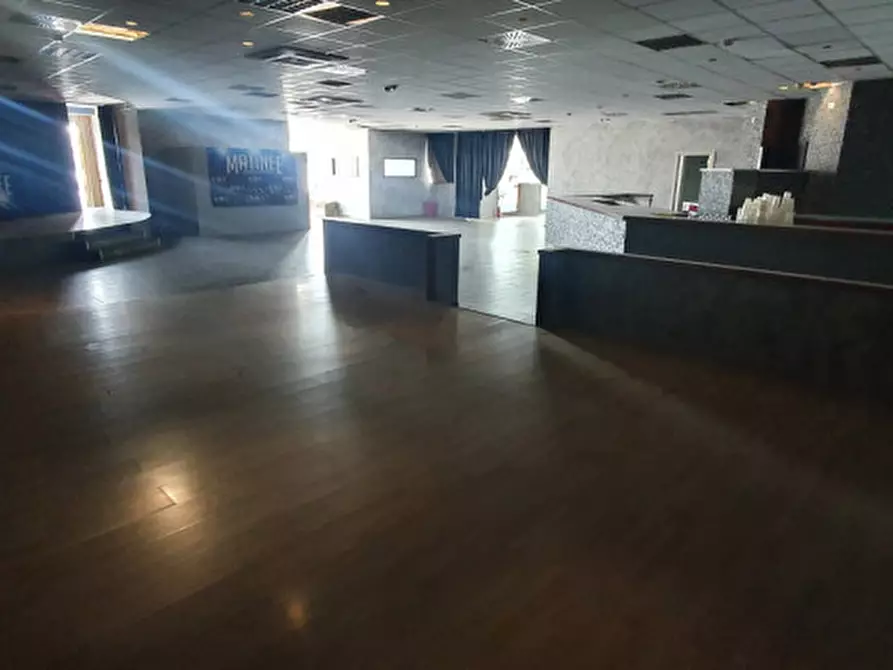 Immagine 4 di Negozio in vendita  in piazza del braio a Grantorto