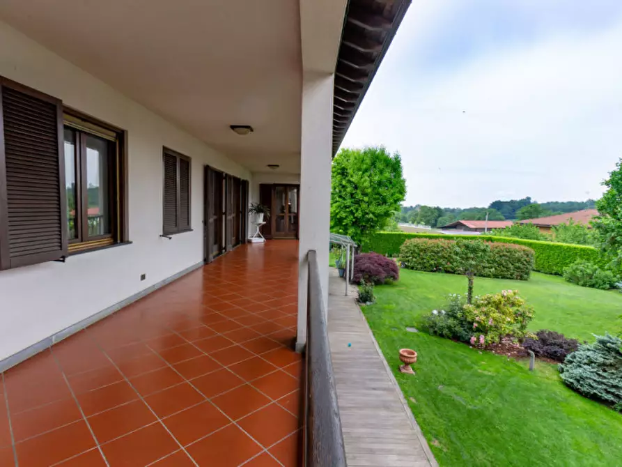 Immagine 1 di Villa in vendita  in frazione San Giovanni a Castellamonte