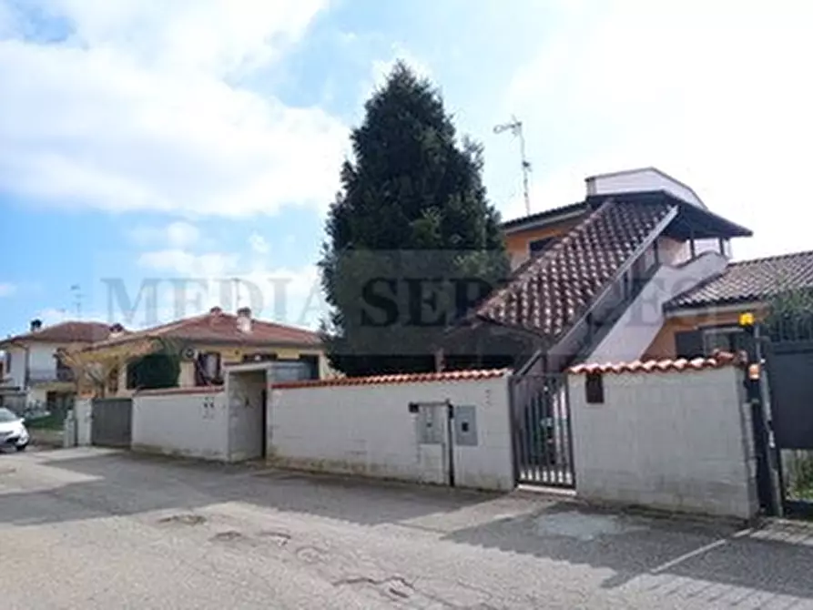 Immagine 10 di Villa in vendita  in via Primo Maggio n° 18 a Garlasco
