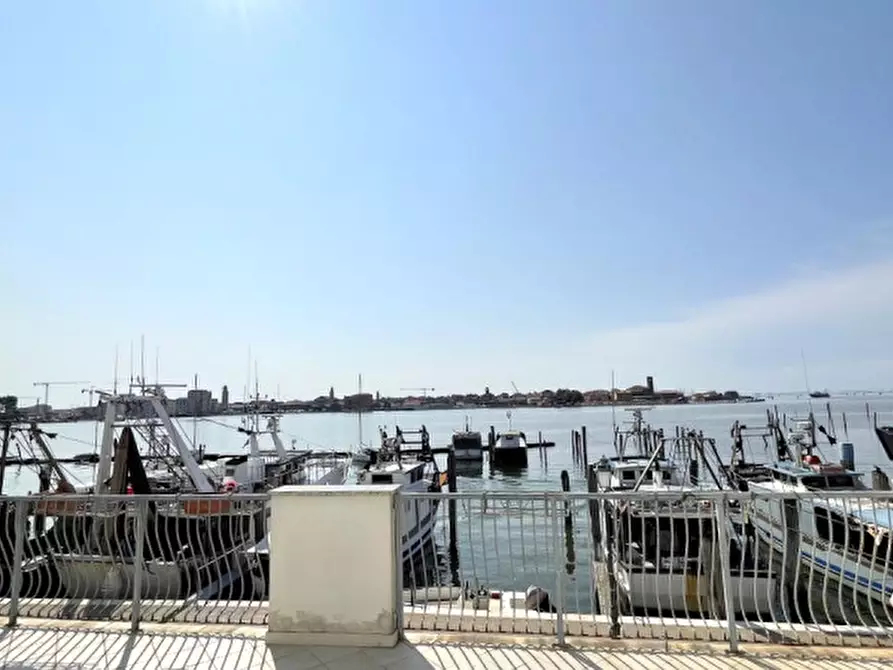 Immagine 8 di Appartamento in vendita  in Via Sottomarina a Chioggia