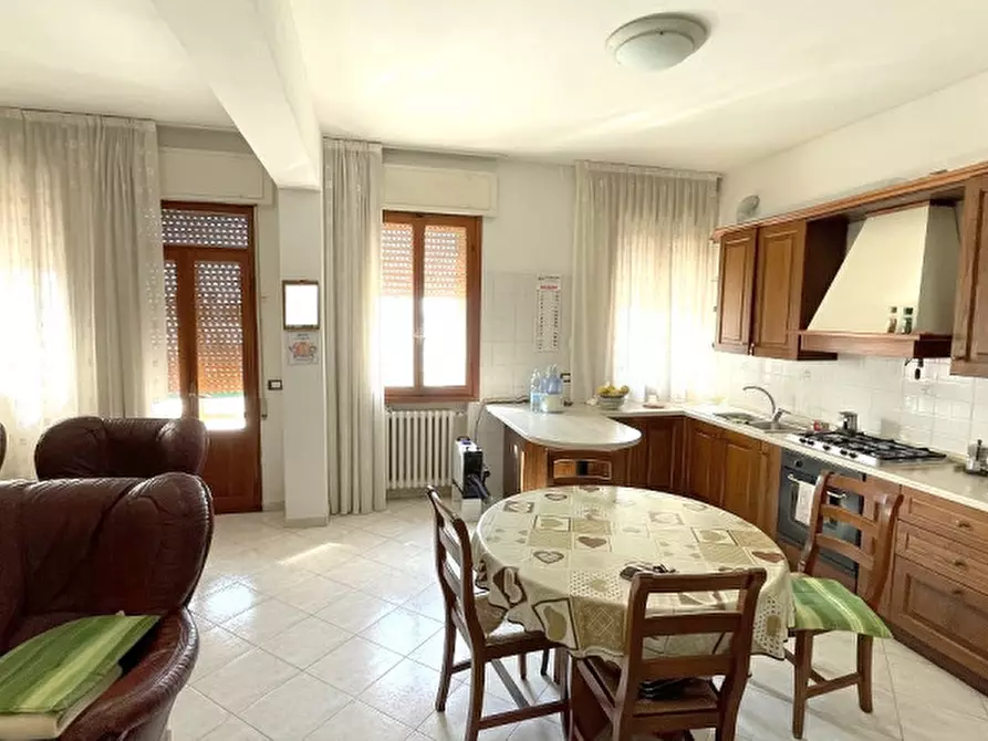 Immagine 14 di Appartamento in vendita  in Via Sottomarina a Chioggia