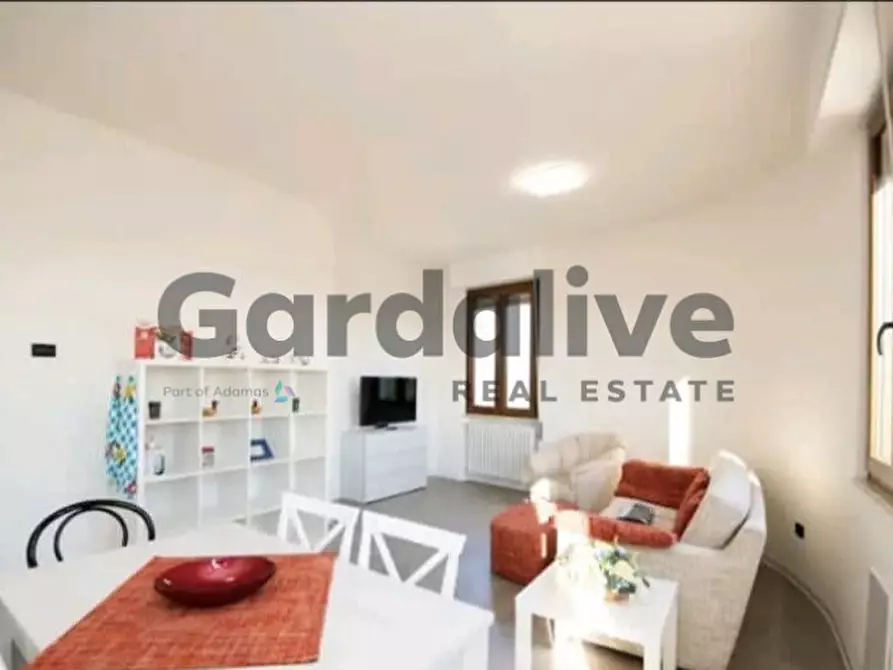 Immagine 3 di Appartamento in vendita  a Polpenazze Del Garda