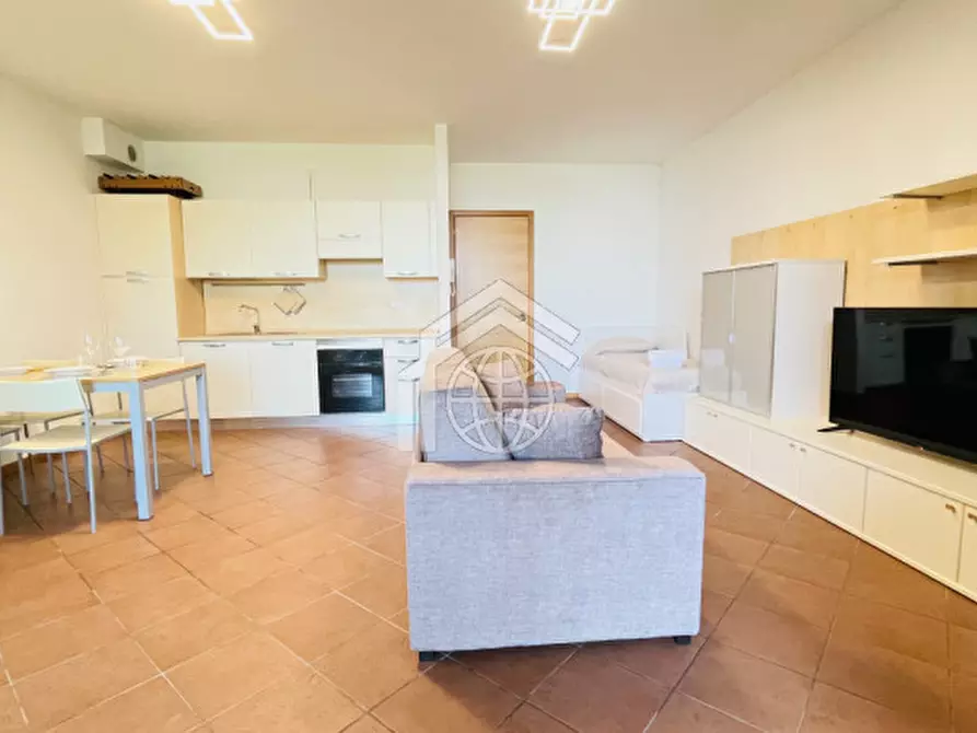 Immagine 1 di Appartamento in affitto  in Via Giuseppe Mazzini a Padenghe Sul Garda