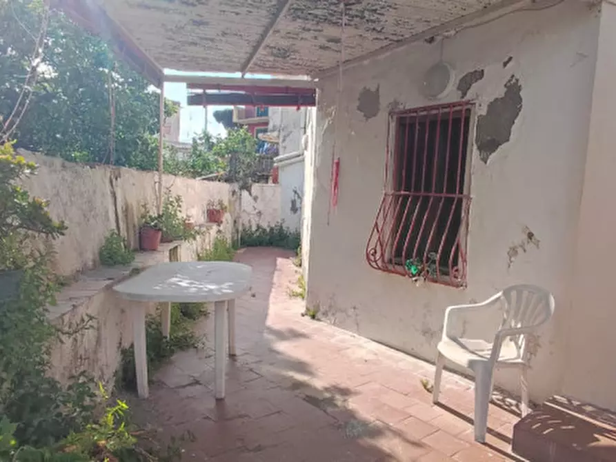 Immagine 3 di Appartamento in vendita  in VIA DI SOTTO I CAMALDOLI a Torre Del Greco