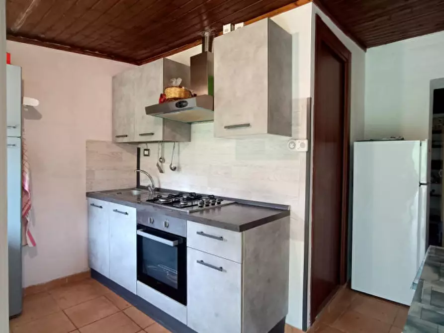 Immagine 2 di Villetta a schiera in vendita  a Balsorano