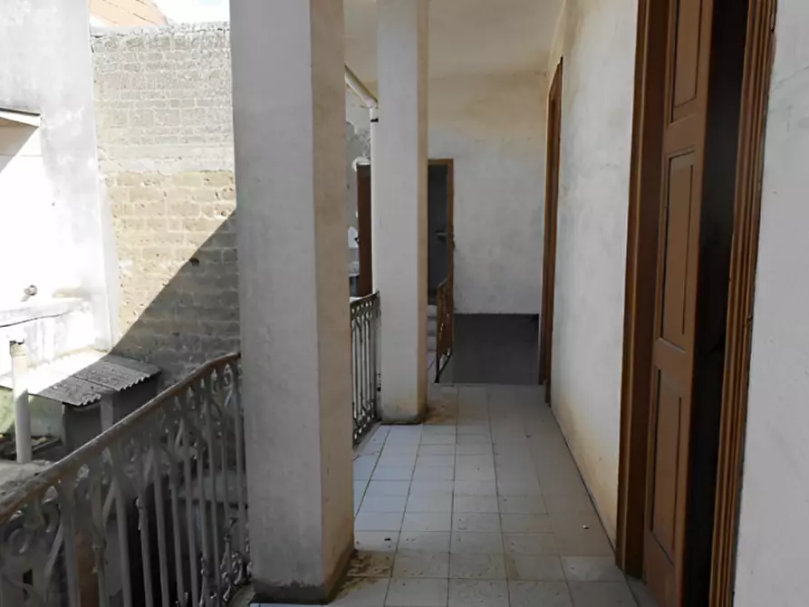 Immagine 5 di Appartamento in vendita  in via Condotto n.29 a Airola