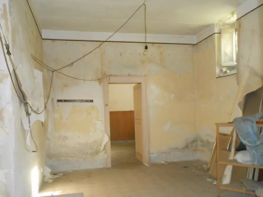 Immagine 11 di Appartamento in vendita  in via Condotto n.29 a Airola