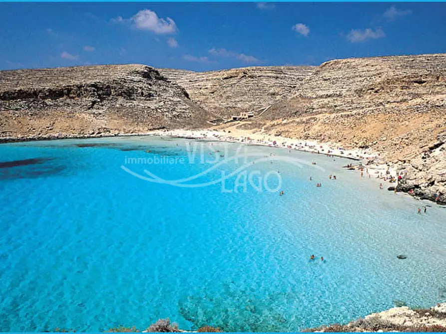 Immagine 1 di Hotel in vendita  a Lampedusa E Linosa