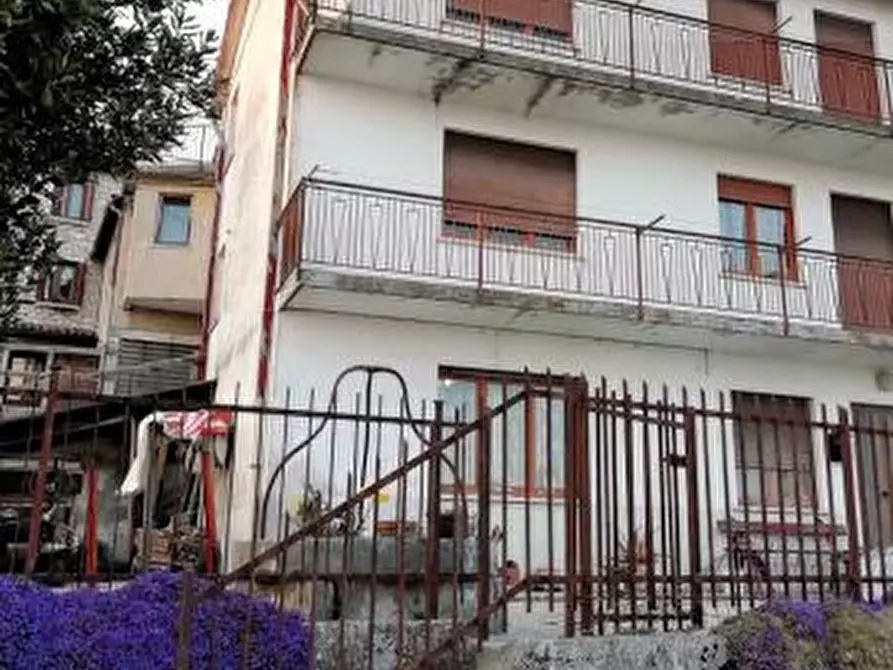 Immagine 1 di Appartamento in vendita  in VIA XAUSA  24 a Lusiana Conco