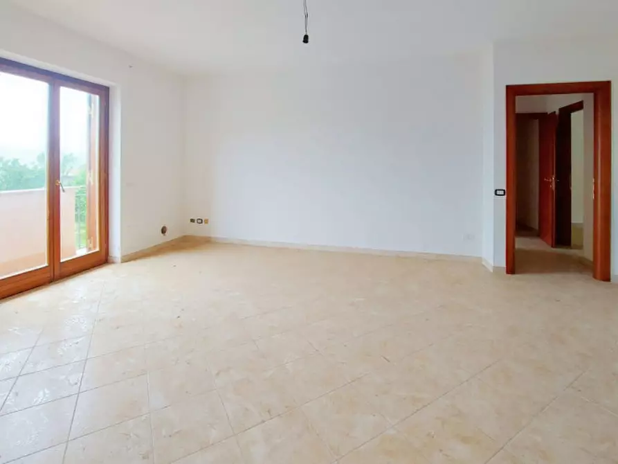 Immagine 1 di Appartamento in vendita  in Via delle Valli, N. snc a Fiuggi