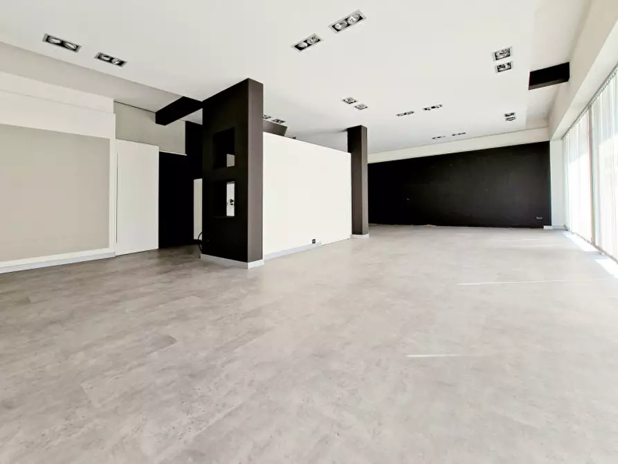 Immagine 7 di Negozio in vendita  in VIA ROMA a Ponso