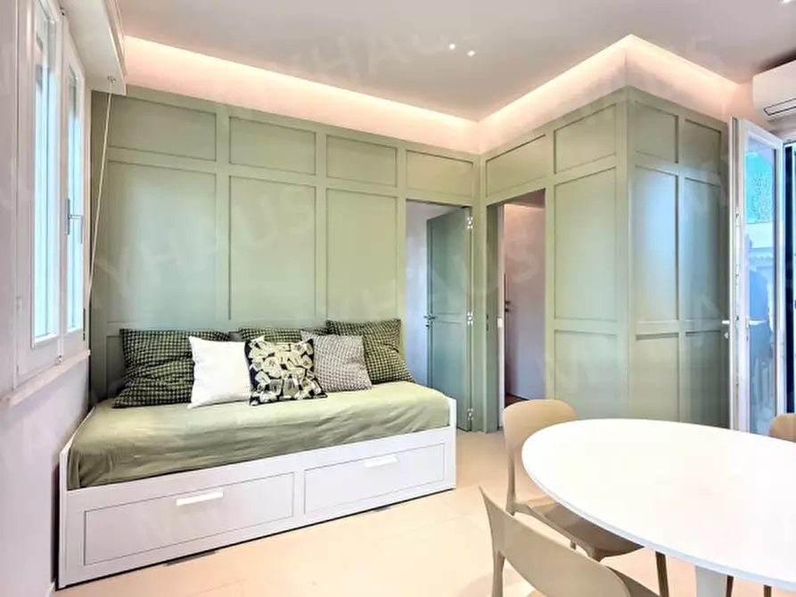 Immagine 12 di Appartamento in vendita  in Viale Andrea Mantegna, 21 a Cesenatico