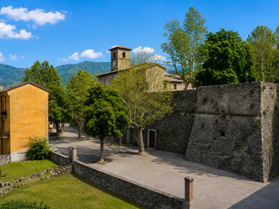 Immagine 8 di Appartamento in vendita  in PIAZZALE RUSTICI a Corniglio