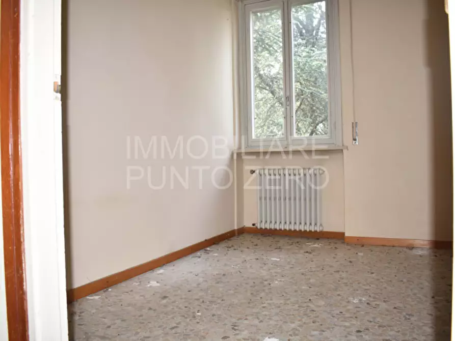 Immagine 11 di Appartamento in vendita  in PIAZZALE RUSTICI a Corniglio