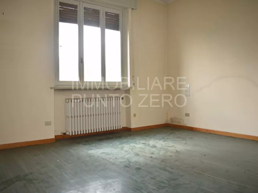 Immagine 15 di Appartamento in vendita  in PIAZZALE RUSTICI a Corniglio