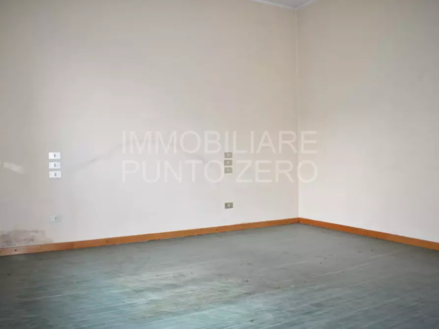 Immagine 16 di Appartamento in vendita  in PIAZZALE RUSTICI a Corniglio