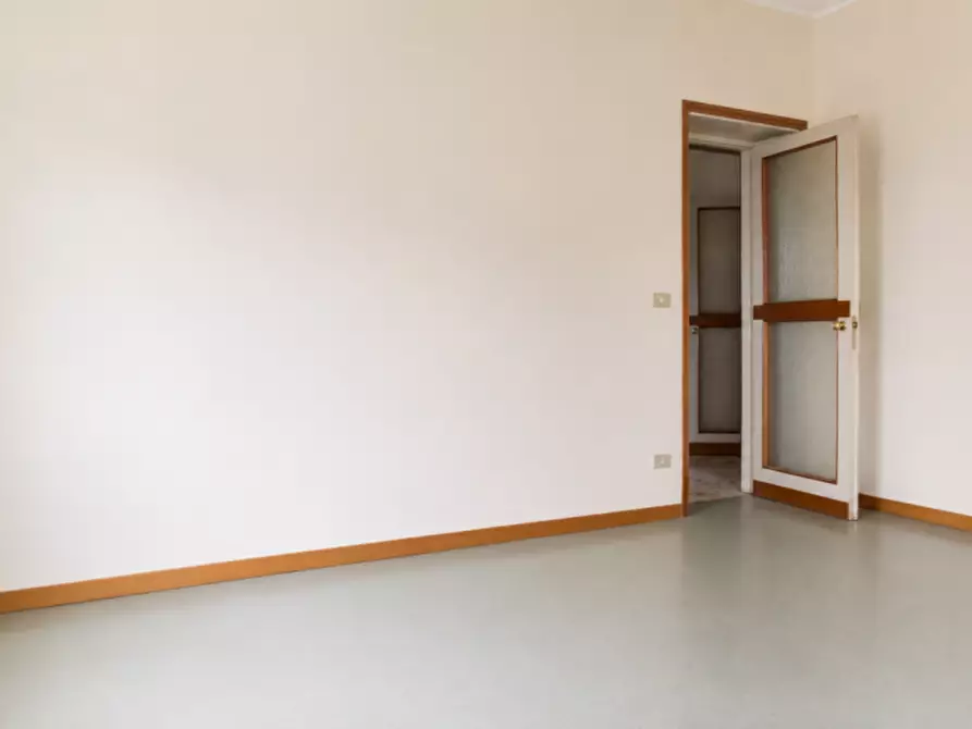 Immagine 19 di Appartamento in vendita  in PIAZZALE RUSTICI a Corniglio
