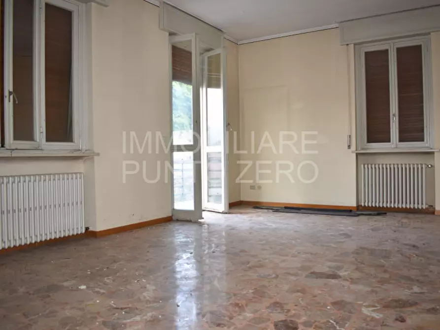 Immagine 28 di Appartamento in vendita  in PIAZZALE RUSTICI a Corniglio