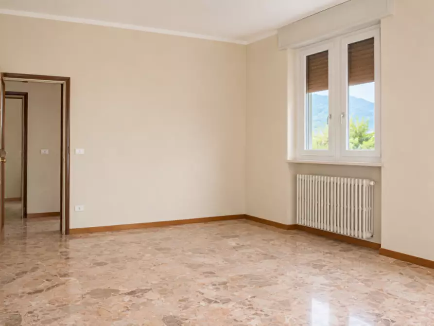 Immagine 29 di Appartamento in vendita  in PIAZZALE RUSTICI a Corniglio