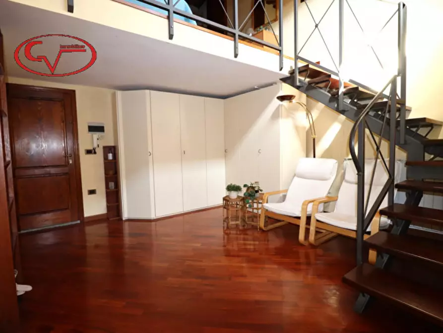 Immagine 2 di Appartamento in vendita  in via poggio bracciolini a Montevarchi